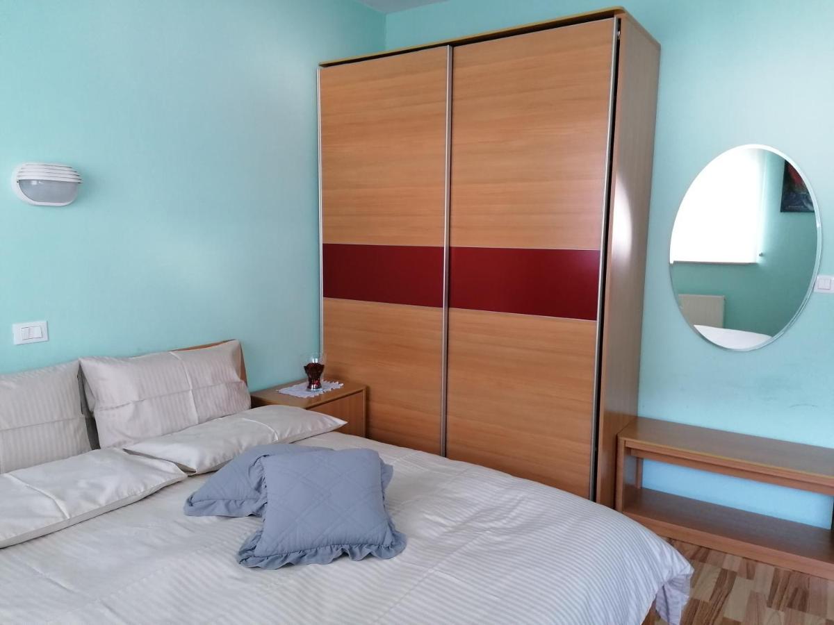 Apartment Modrina Kobarid Exterior foto
