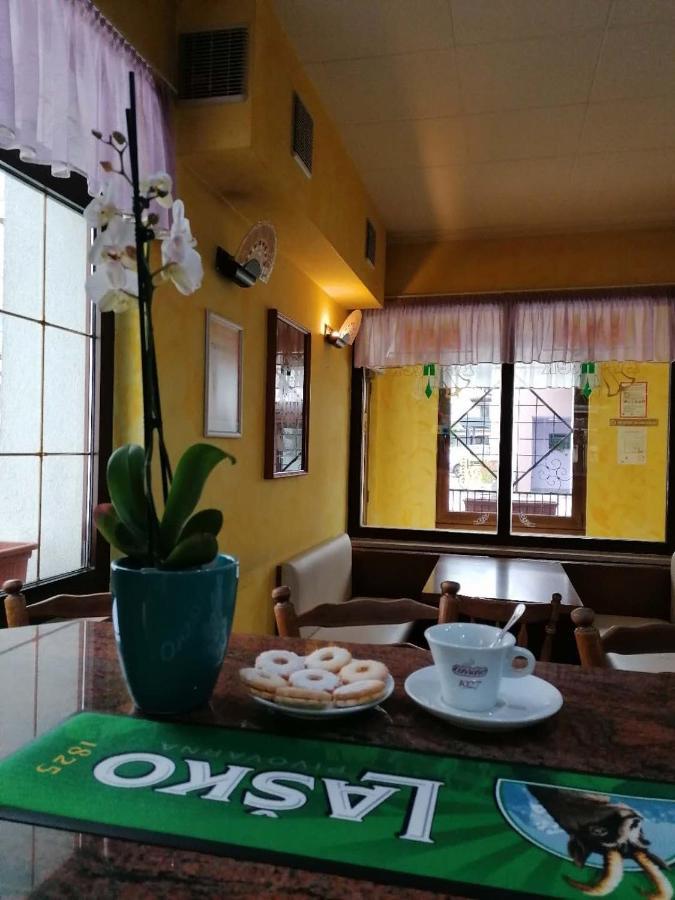 Apartment Modrina Kobarid Exterior foto
