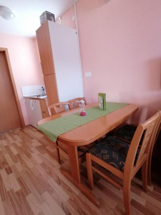 Apartment Modrina Kobarid Exterior foto